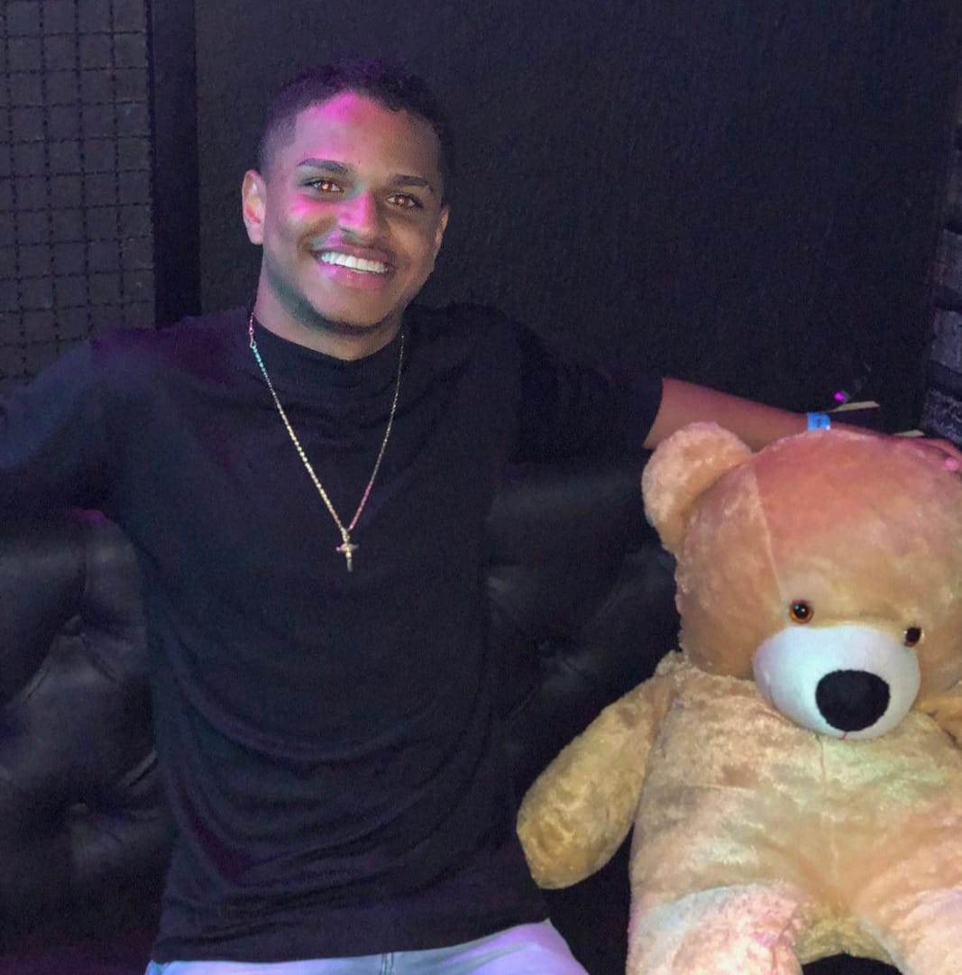 Capa: Matheus Capy é a Nova Aposta da Capita Produções e Lança a Música “Estambu” no Estilo Arrocha