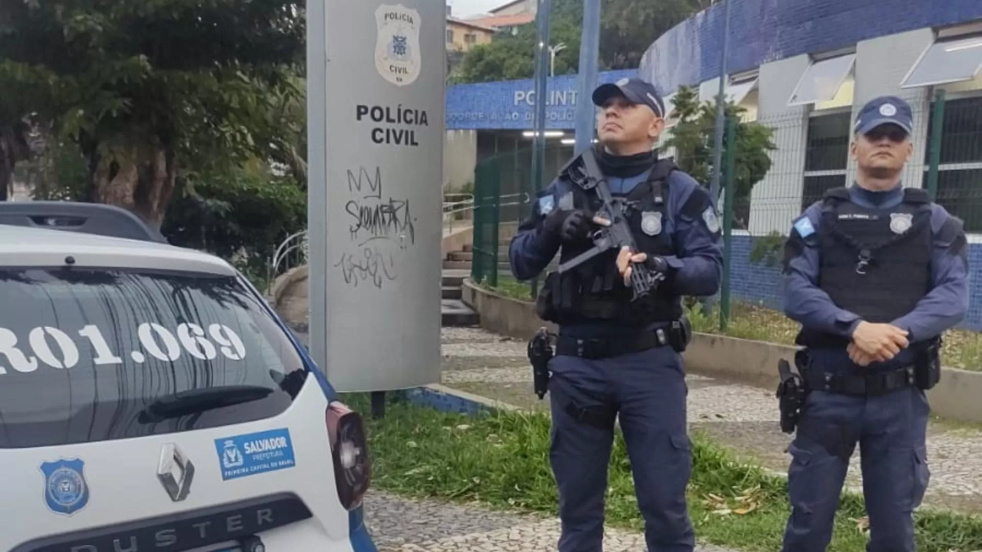 Capa: Mulher foragida há um ano é capturada pela GCM no Elevador Lacerda