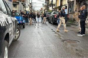 Capa: Investigado por incendiar carros no Pero Vaz é preso durante a 4ª fase da Operação Proteger