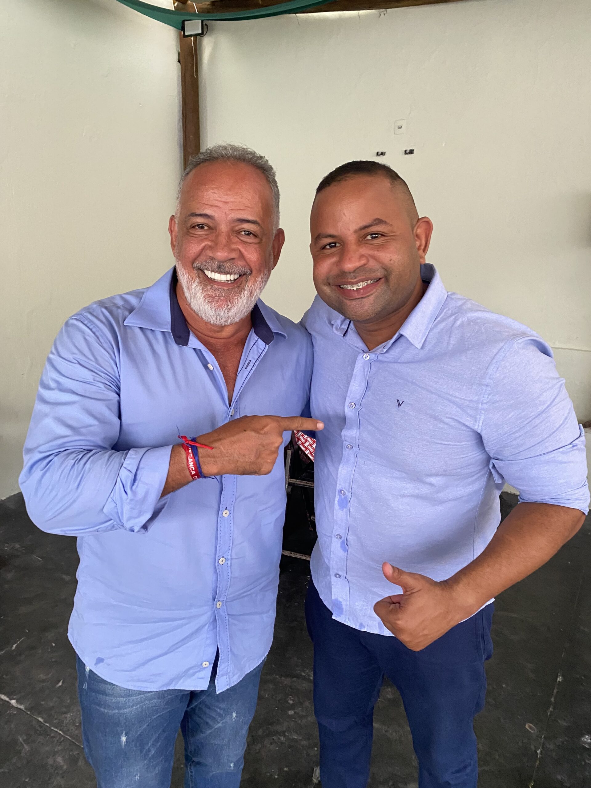 Capa: Vereador Beço, gente da gente, a renovação com 1.552 votos, se reúne com Chico Franco para discutir projetos em Lauro