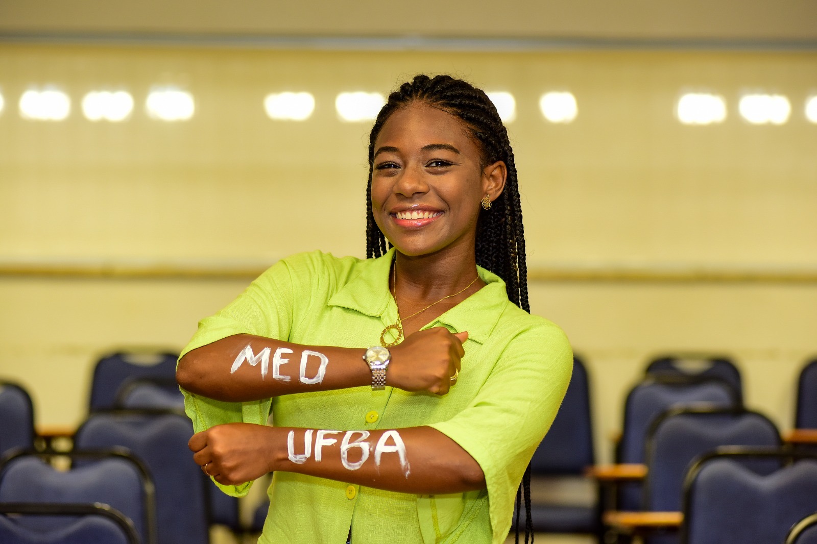 Capa: Estudante do Ingressar é aprovada em medicina em três das melhores universidades federais do país