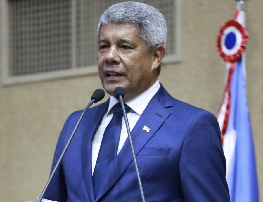Capa: “Primeiro projeto de lei que encaminharei à Alba em 2025 será a criação do programa Bahia Alfabetizada”, anuncia Jerônimo Rodrigues