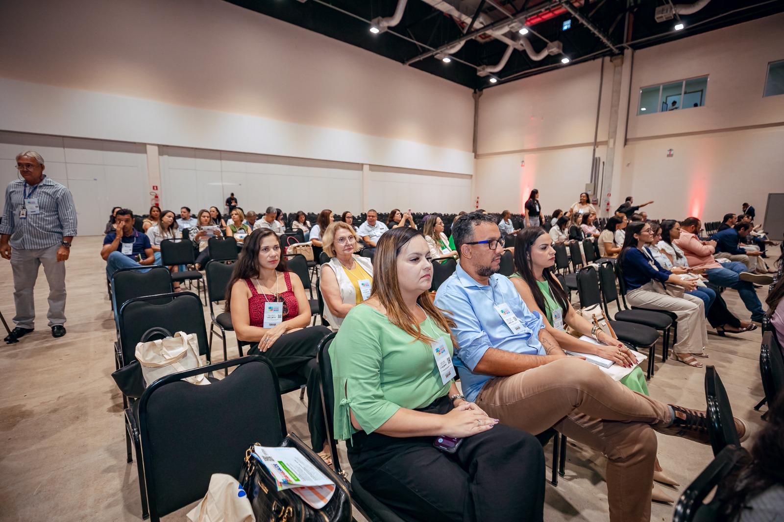 Capa: Gestores de Lauro de Freitas participam do 1º Encontro de Cooperação Bahia Saúde