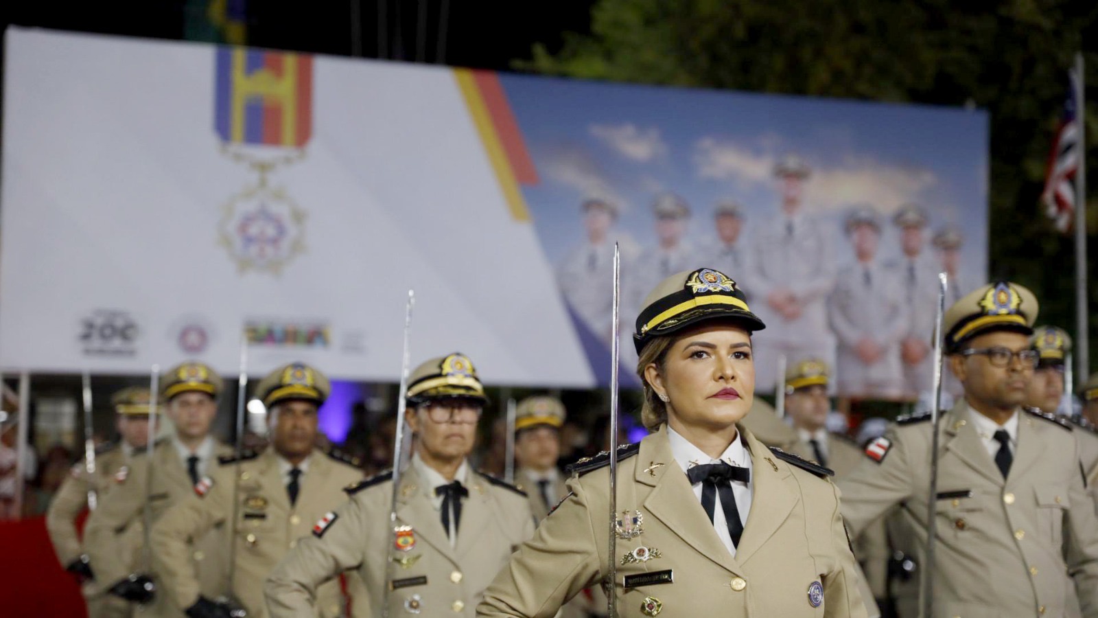 Capa: Polícia Militar da Bahia completa 200 anos de conquistas e desafios
