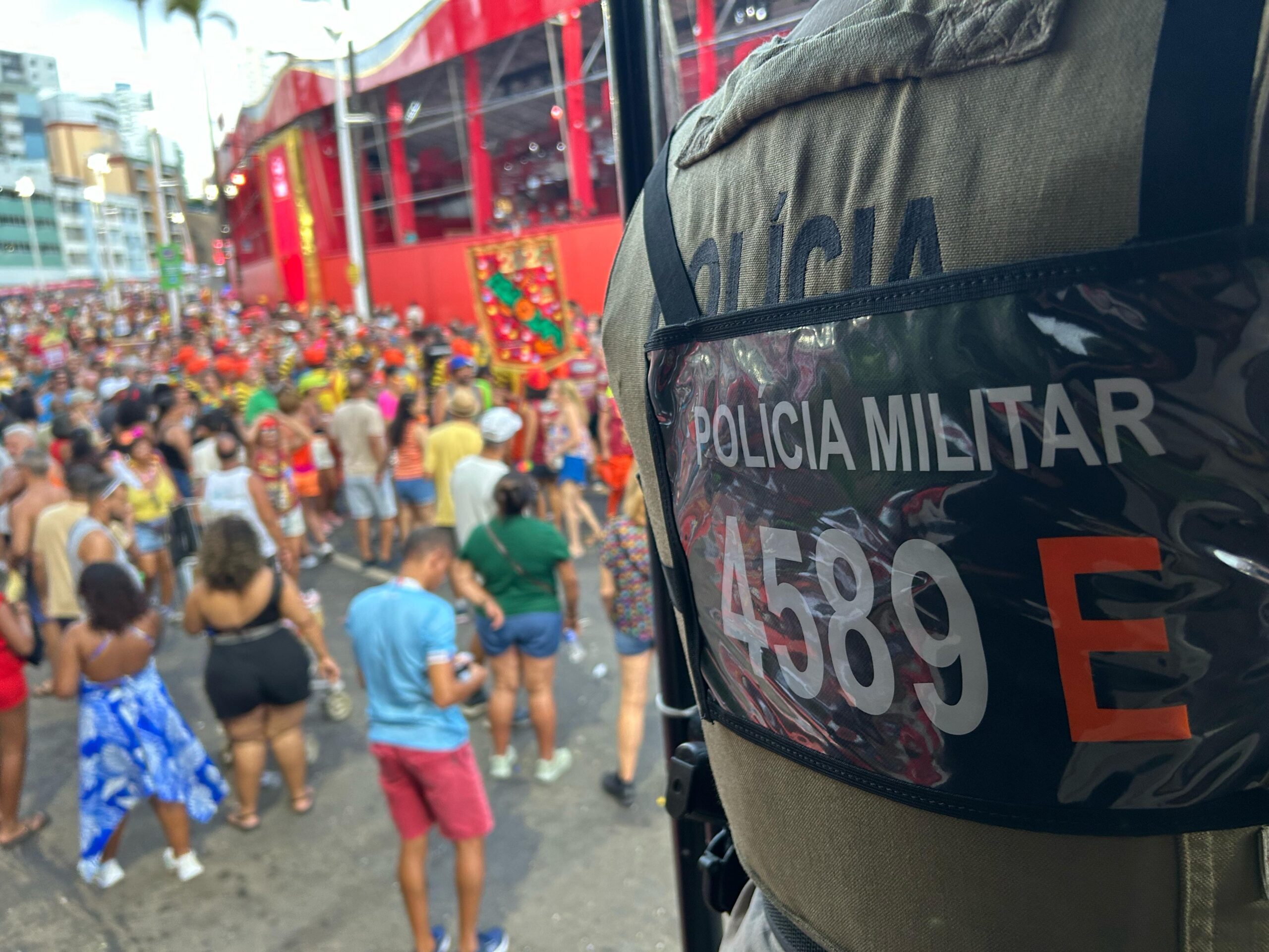 Capa: Sábado de Fuzuê e de festa no Carmo termina sem registro de crime grave e de roubo