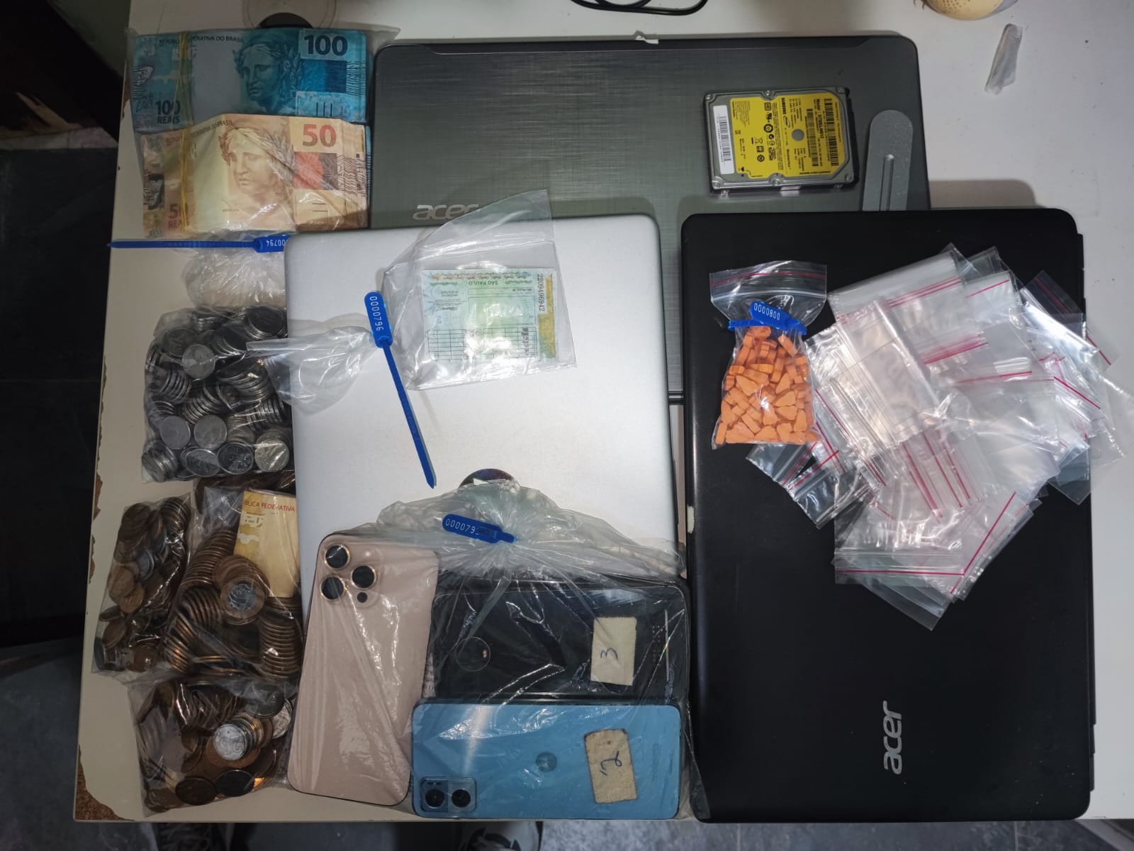 Capa: Polícia Civil prende suspeito de crimes virtuais e tráfico de drogas em Morro de São Paulo