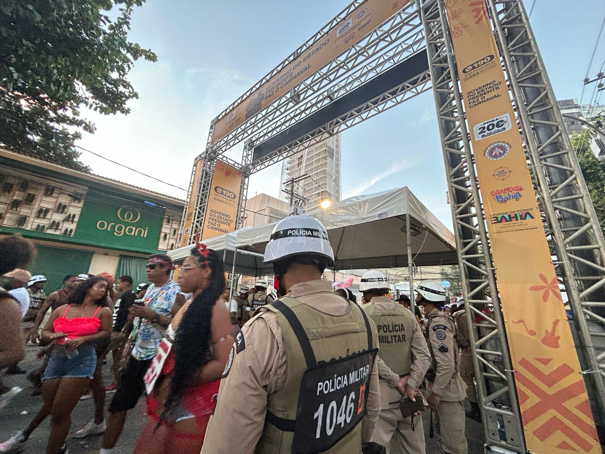 Capa: Reconhecimento Facial da SSP encontra duas pessoas desaparecidas no Carnaval de Salvador