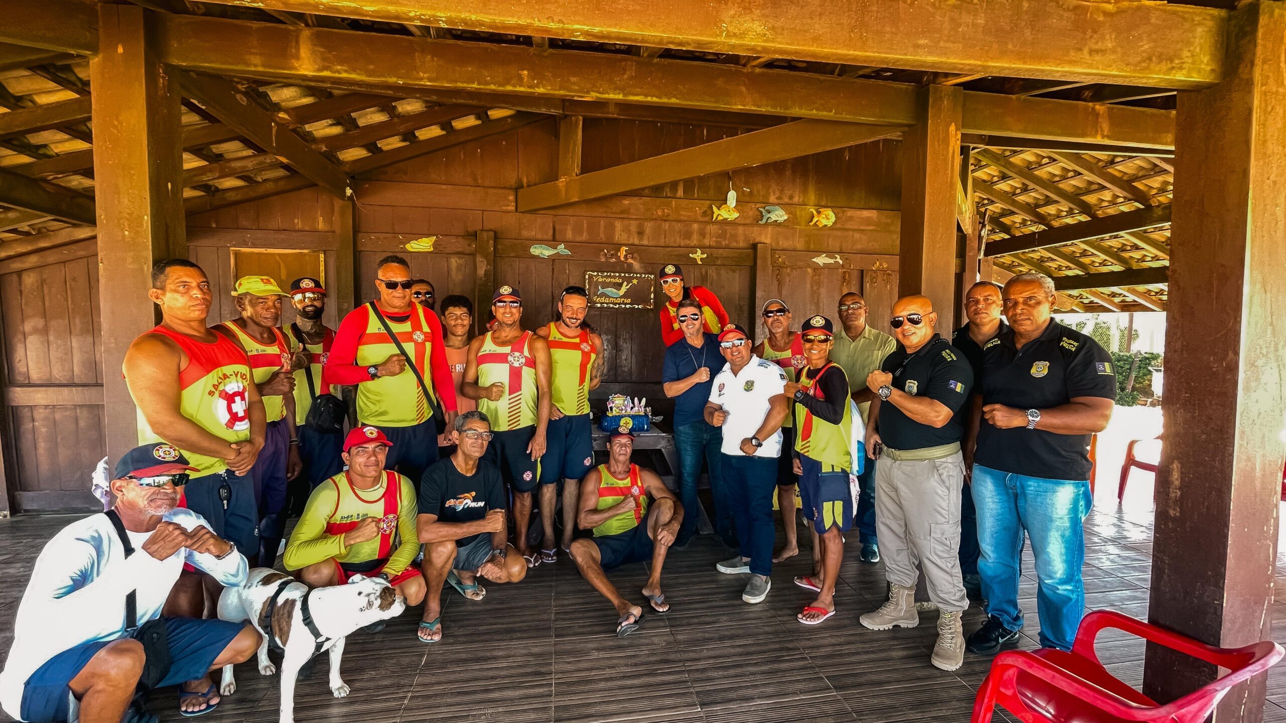 Capa: Dia Municipal do Salva-vidas foi celebrado em Lauro de Freitas