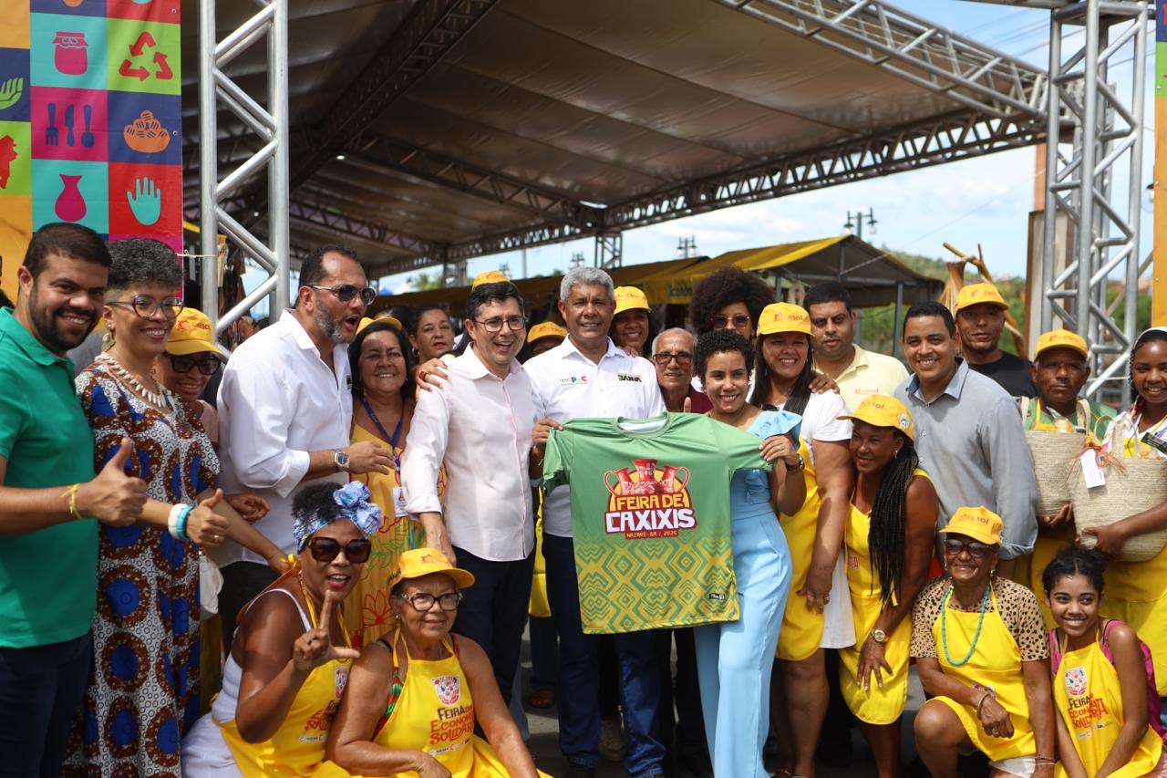 Capa: Jerônimo Rodrigues visita a tradicional Feira de Caxixis, em Nazaré