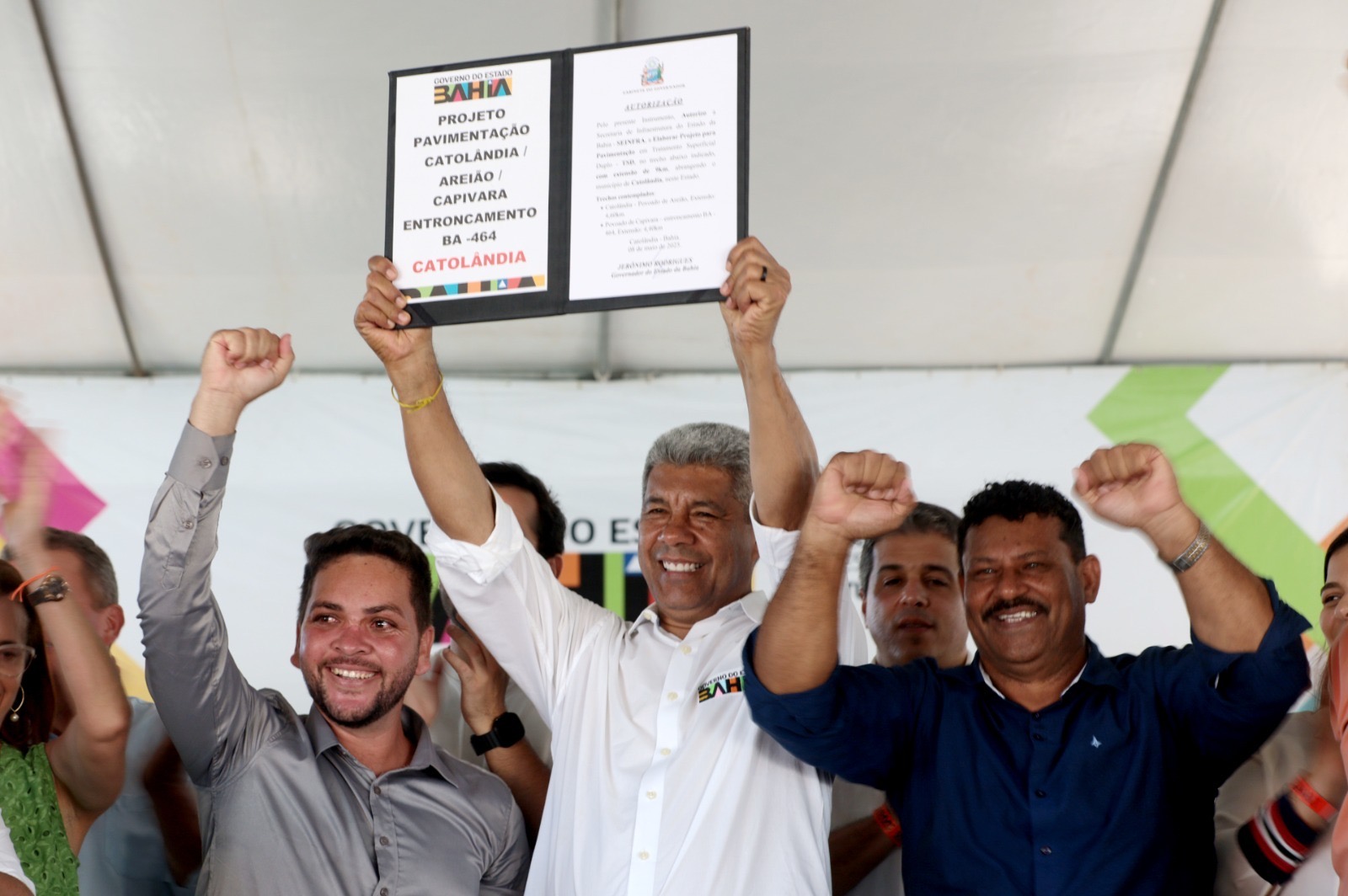 Capa: Catolândia é contemplada com entrega de novos estádio e mercado municipal, com recursos de mais de R$1,6 milhão do Governo do Estado