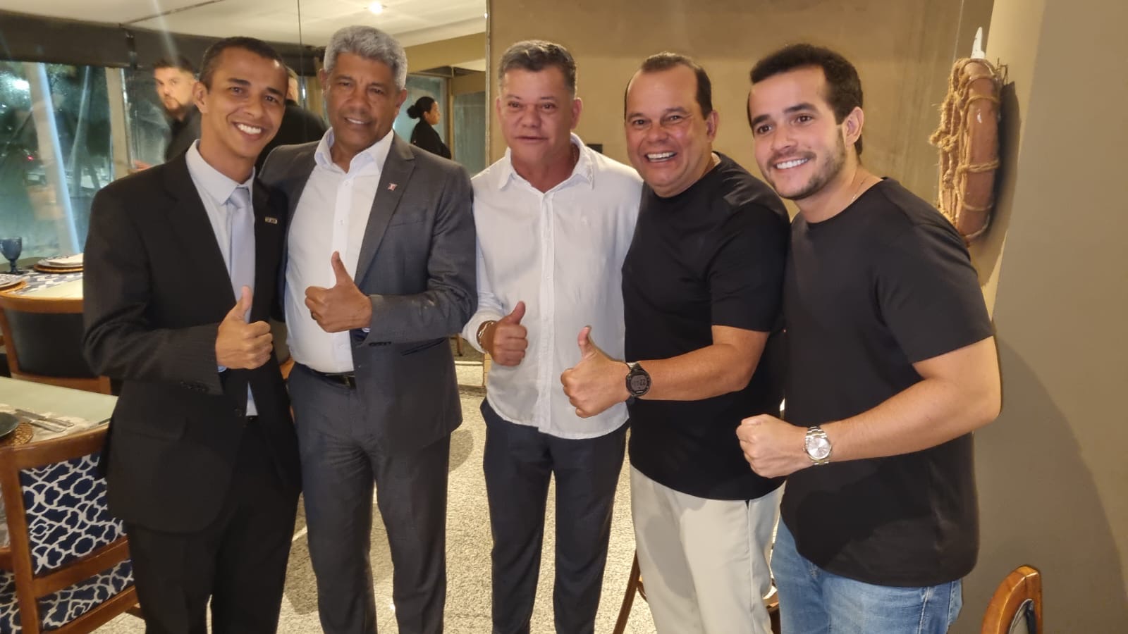 Capa: Vice-governador Geraldo Júnior é homenageado em celebração de aniversário