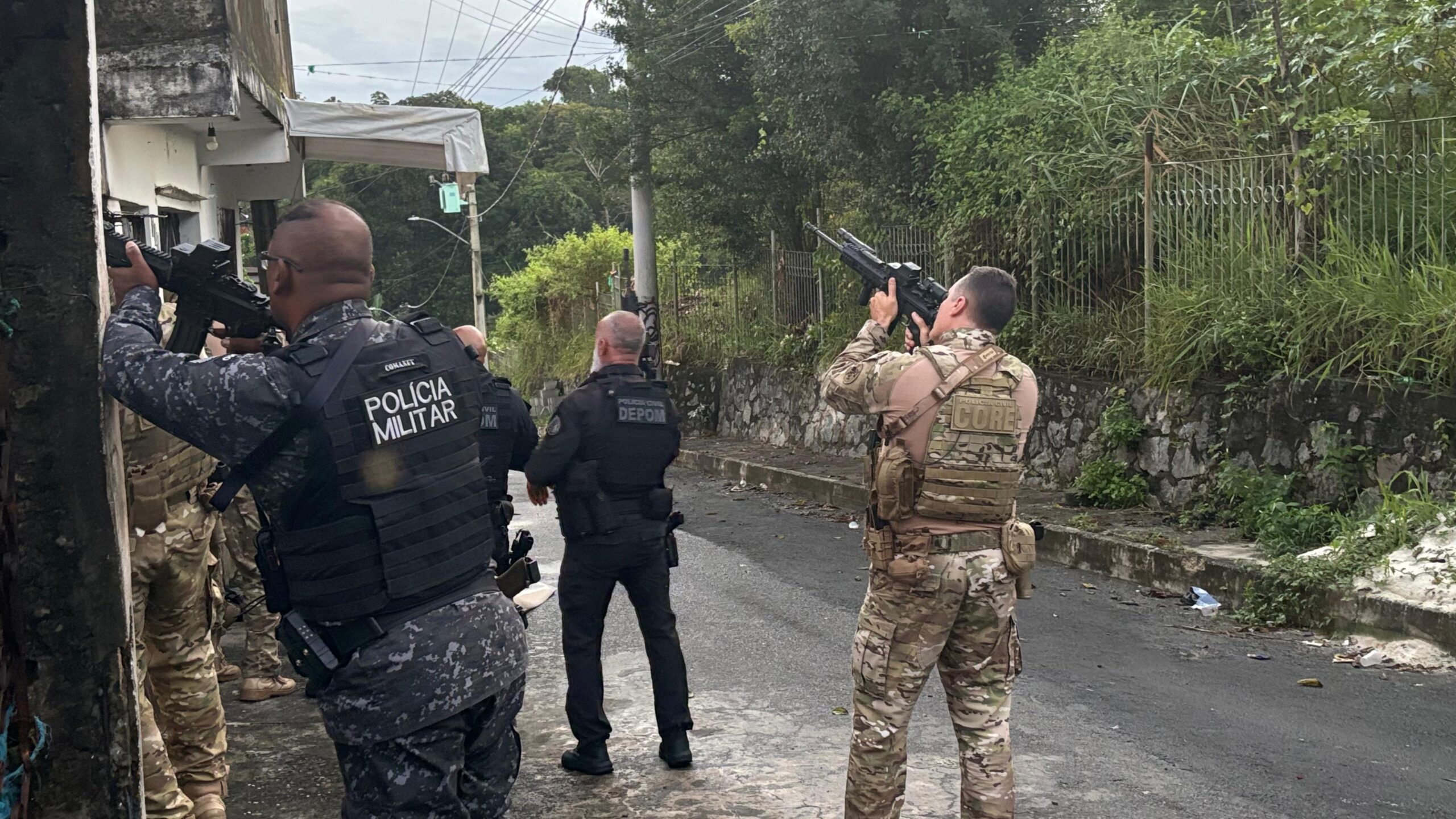 Capa: Val Bandeira e mais oito criminosos são alcançados na Operação Muralha