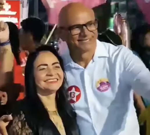 Capa: LAURO: Lula Maciel minimiza falta de apoio de Moema e diz que sempre atuaram em campos diferentes no município