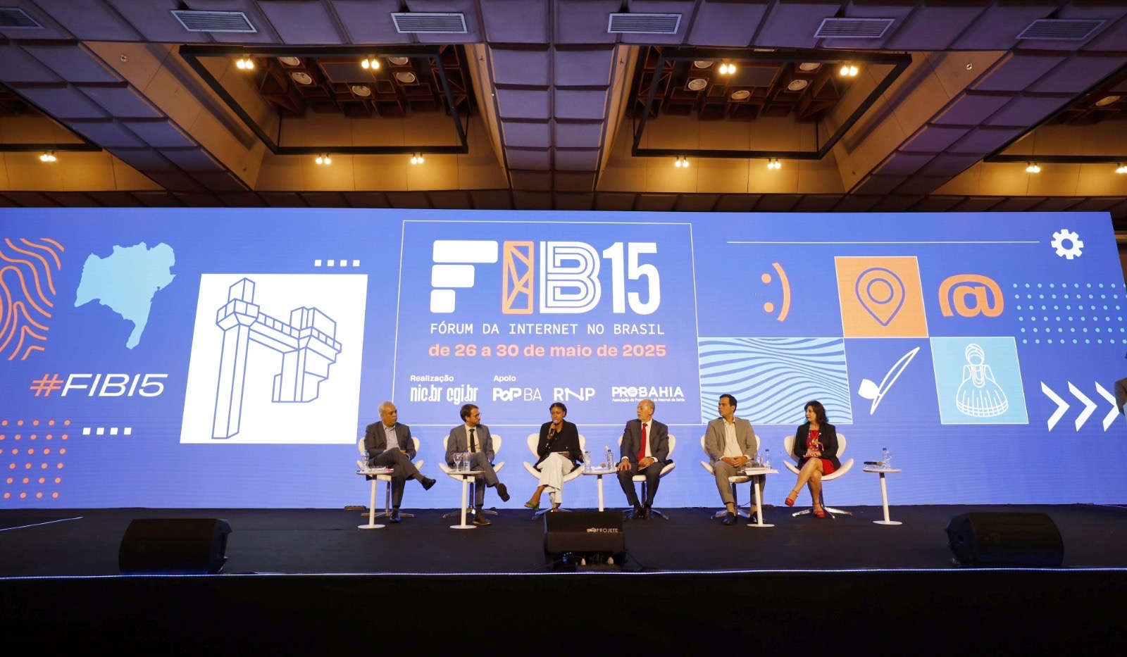 Capa: Com participação do Governo do Estado, 15º Fórum da Internet no Brasil debate ética digital, inteligência artificial e inclusão