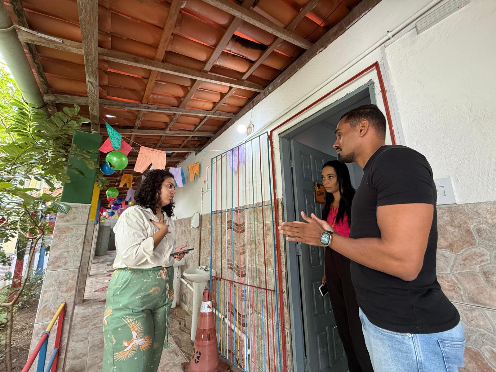 Capa: LAURO: prefeitura reforça manutenção das escolas durante recesso junino